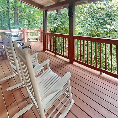 Splashing Sunrise, 2 Bedrooms, Private Pool, Arcade, Hot Tub, Sleeps 6 Пиджен-Фордж Экстерьер фото