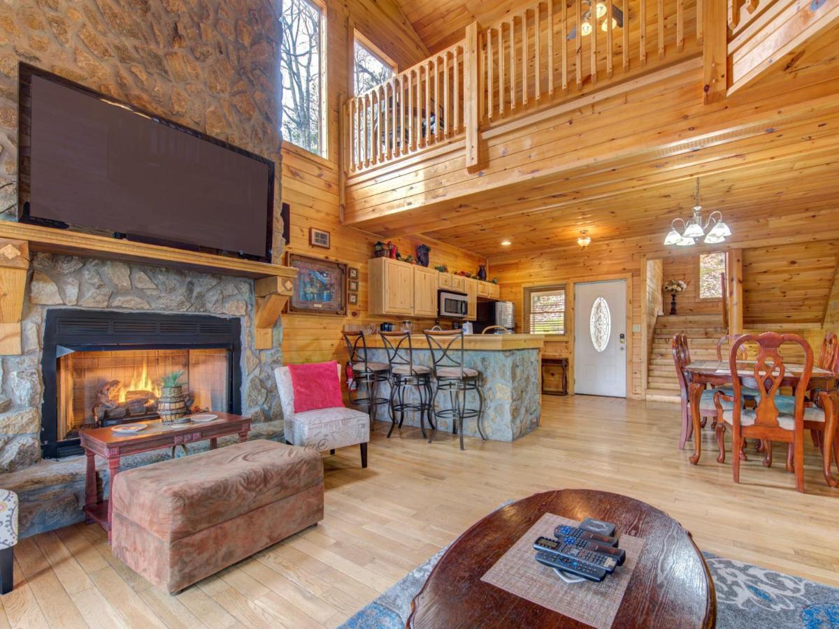 Splashing Sunrise, 2 Bedrooms, Private Pool, Arcade, Hot Tub, Sleeps 6 Пиджен-Фордж Экстерьер фото
